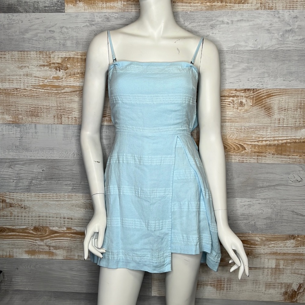 Free People  Go Get Em Skort Romper baby blue size Small